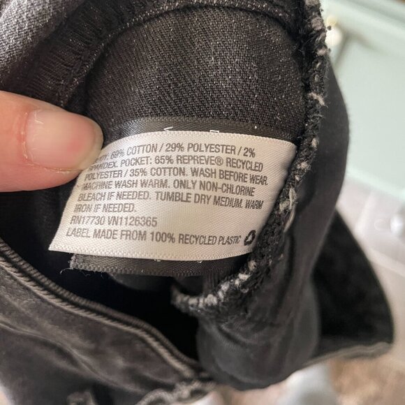 Universal Thread Mid Rise Skinny Black Jeans Size 27 - Picture 6 of 6